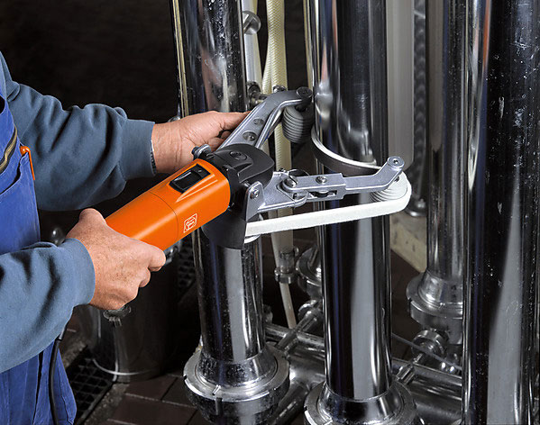 Нержавеющая труба оцинкованная газоотводная: процесс полировки