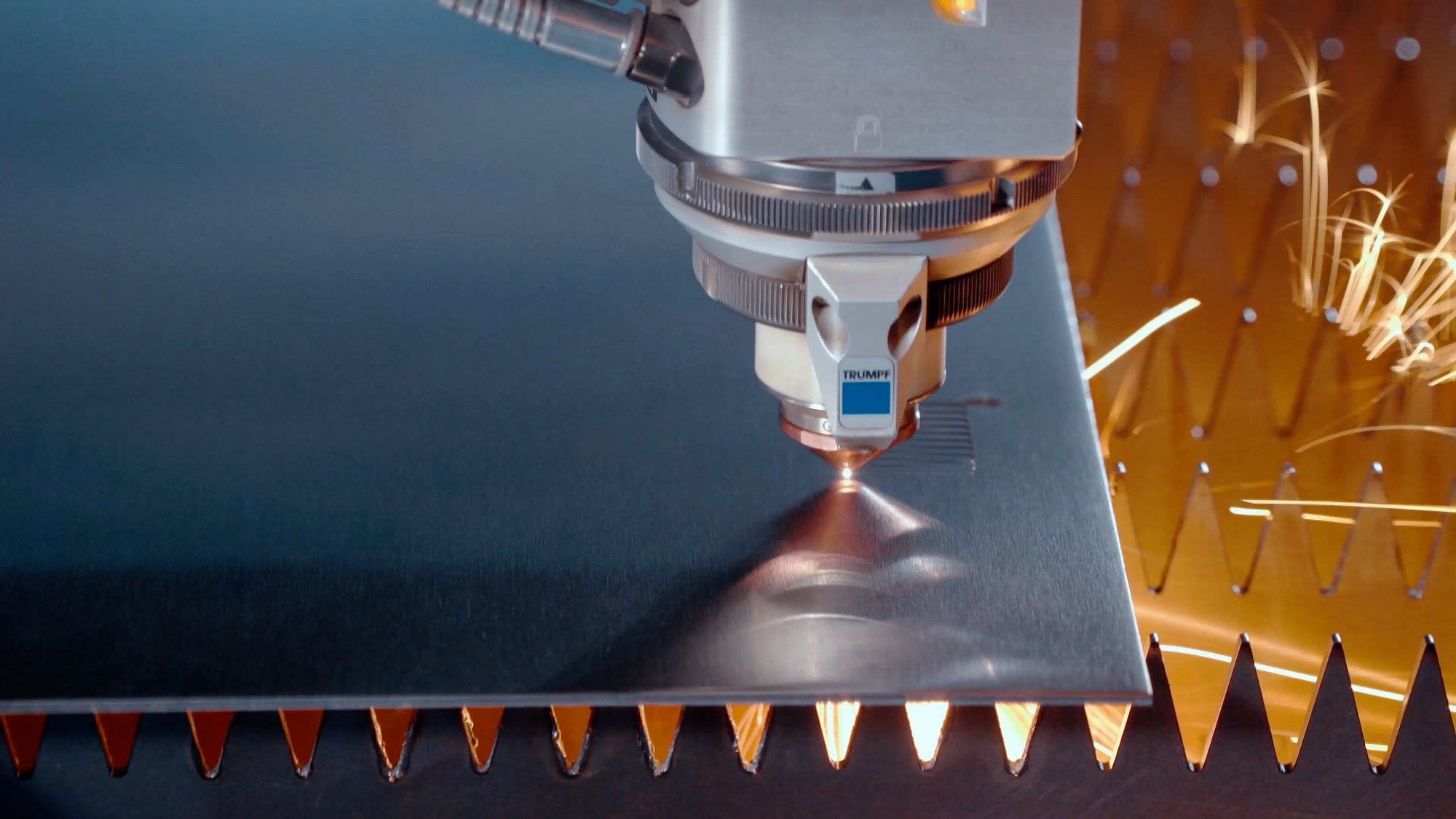 Фигурная резка нержавеющей стали